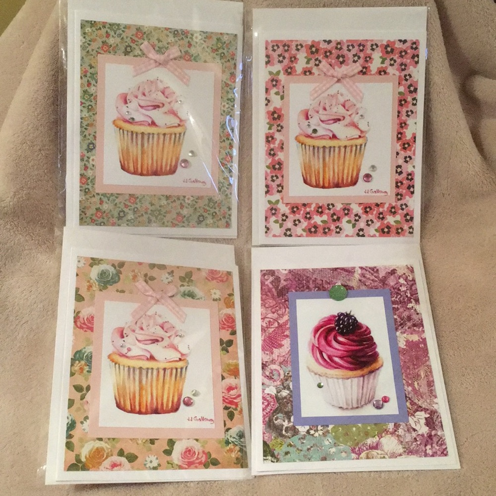 Cupcake Handcrafted Greeting Cards Set of Four NWT